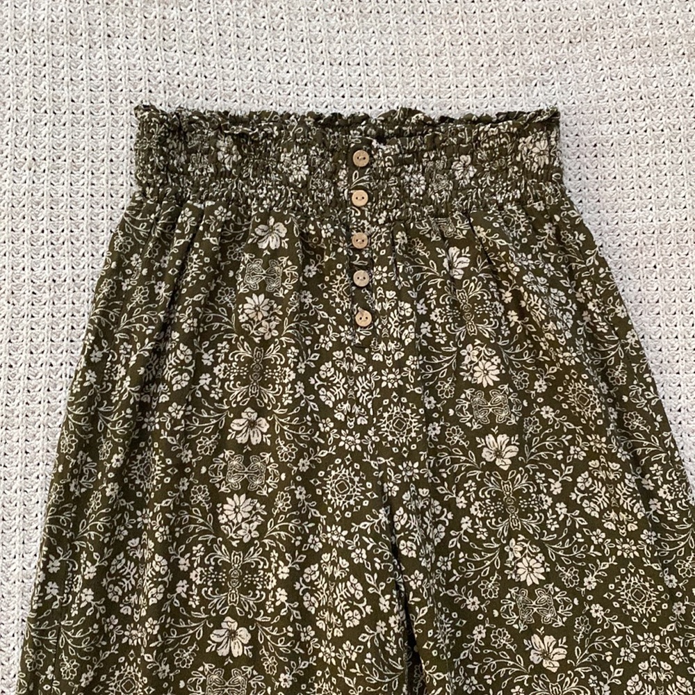 Pink Republic Floral Wide Leg Pants✨